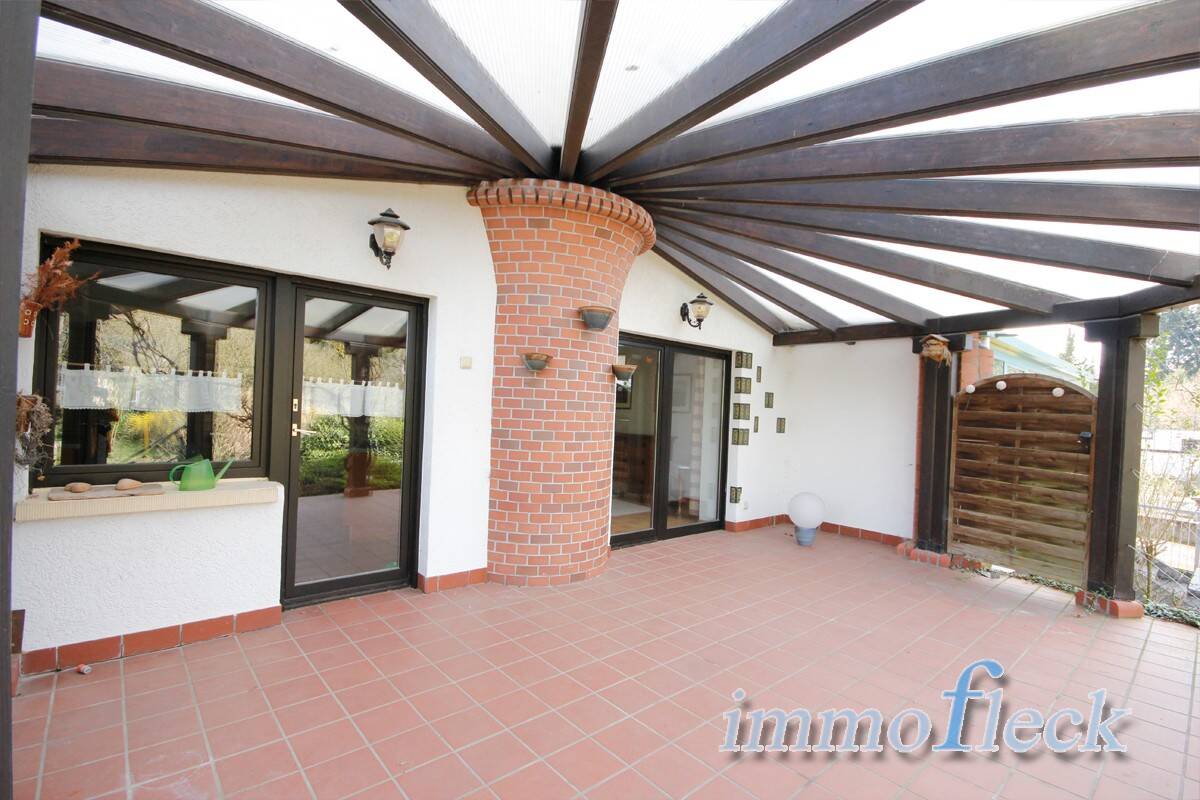 Preisreduziert!!!Stilvolle Doppelhaushälfte auf 927 m² herrlichem Areal!!, 66450 Bexbach