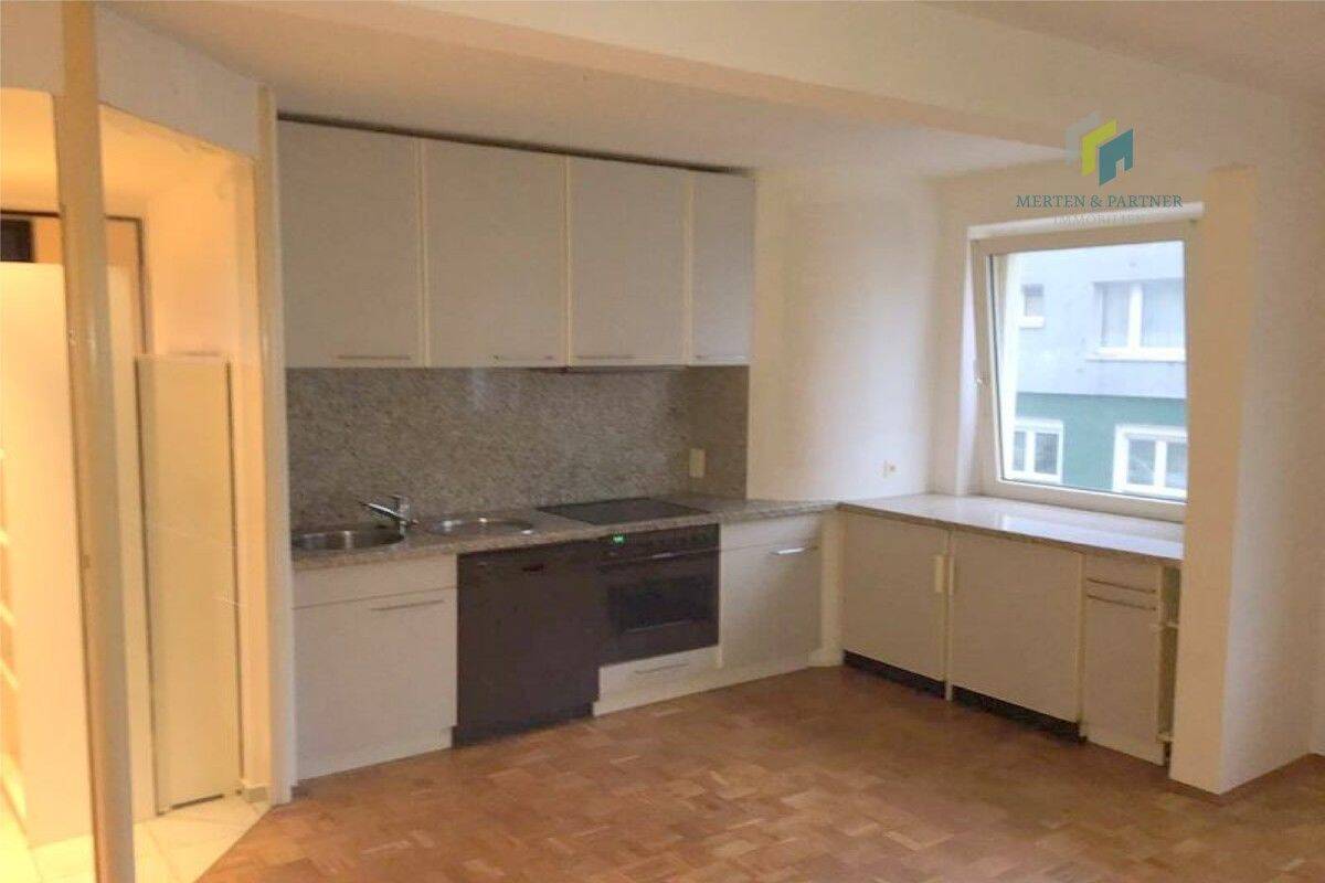 Modernisierte Wohnung im 1. Stockwerk, 42289 Wuppertal (Barmen Langerfeld)