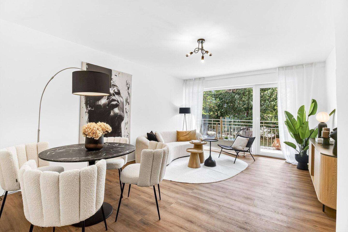 Kernsaniert & sofort bezugsfrei: 3-Zimmer-Wohnung mit Balkon in Münster-Gievenbeck – provisionsfrei, 48149 Münster (Centrum Gievenbeck Sentrup Wienburg)