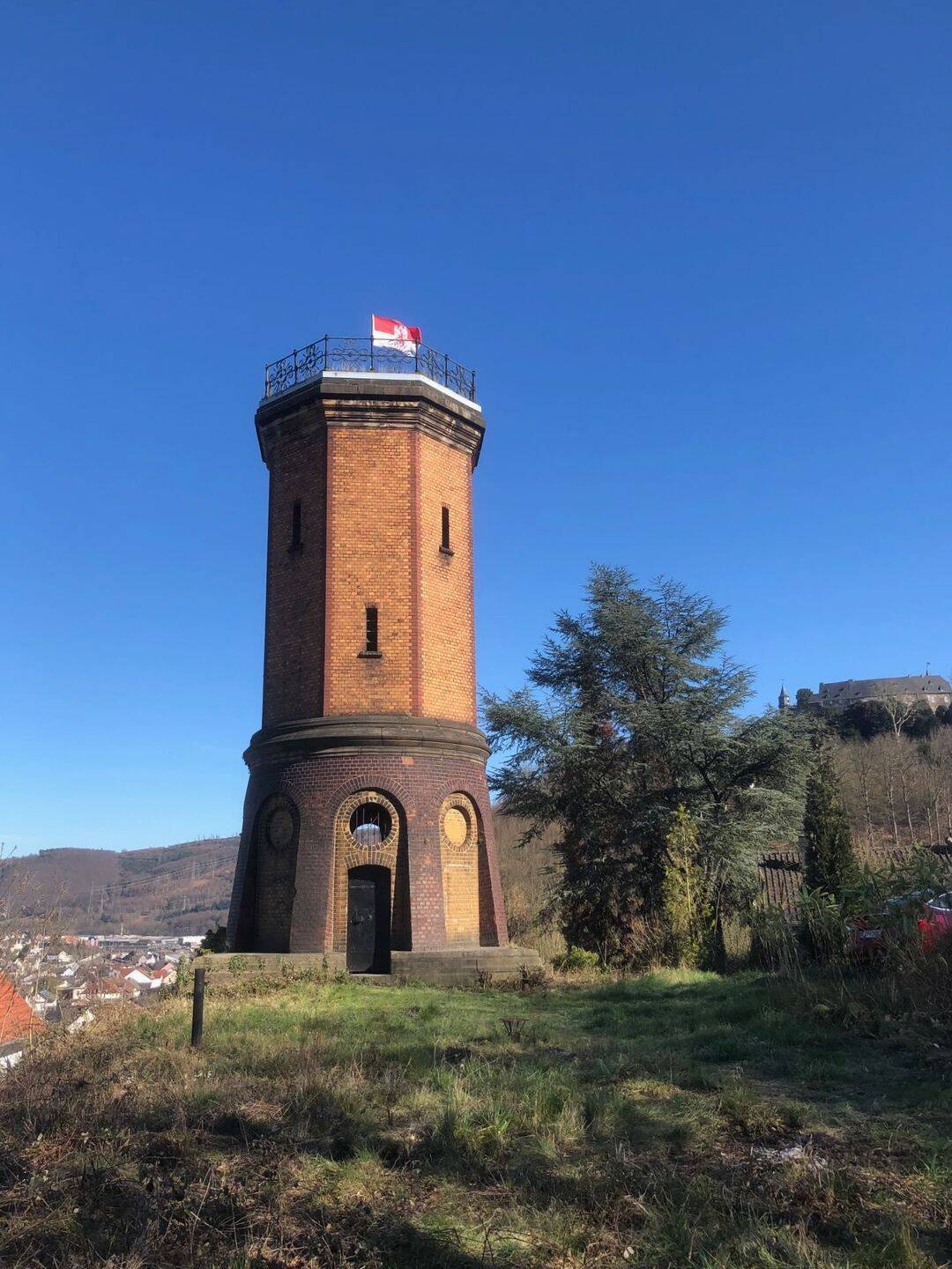 Seltenes Entwicklungsgrundstück mit historischem Wasserturm | 1.100 m² | erschlossen | Waldrand- & Aussichtslage, 58119 Hagen (Hohenlimburg)