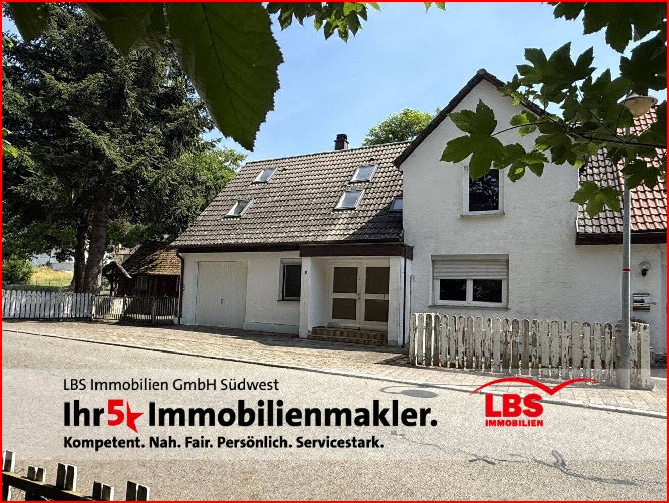Willkommen Zuhause! Hübsche DHH in zentraler Lage mit großem Garten, Garage und ganz viel Grün, 88356 Ostrach