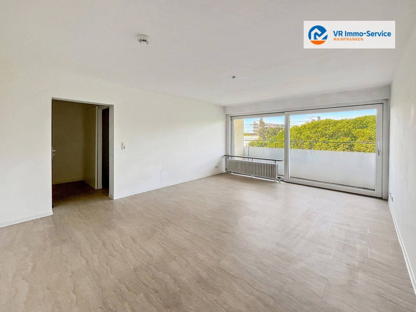 Modern und sofort bezugsfrei: 3 Zimmer, Einbauküche, Loggia und Stellplatz, 97078 Würzburg (Grombühl Lindleinsmühle Versbach)