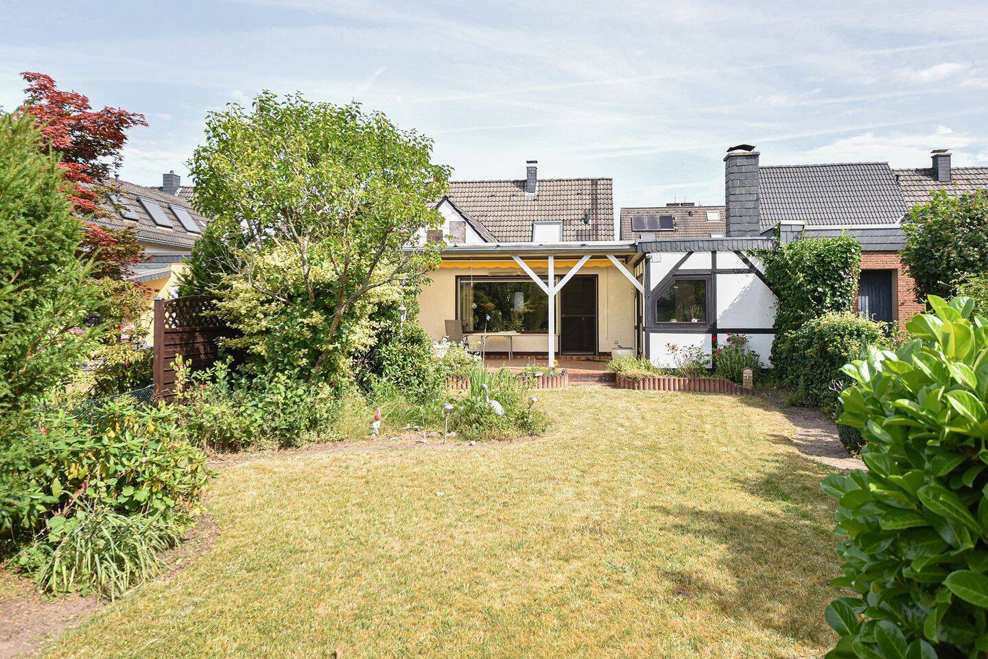 sonnige Doppelhaushälfte für die kleine Familie, 40724 Hilden