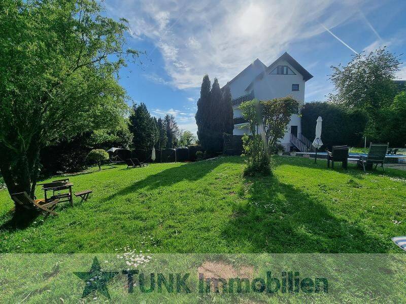 Am Feldrand mit Traumhaften Ausblick, Außen Pool, Sauna, EBK und Autostellplatz in Mömbris/Daxberg!, 63776 Mömbris