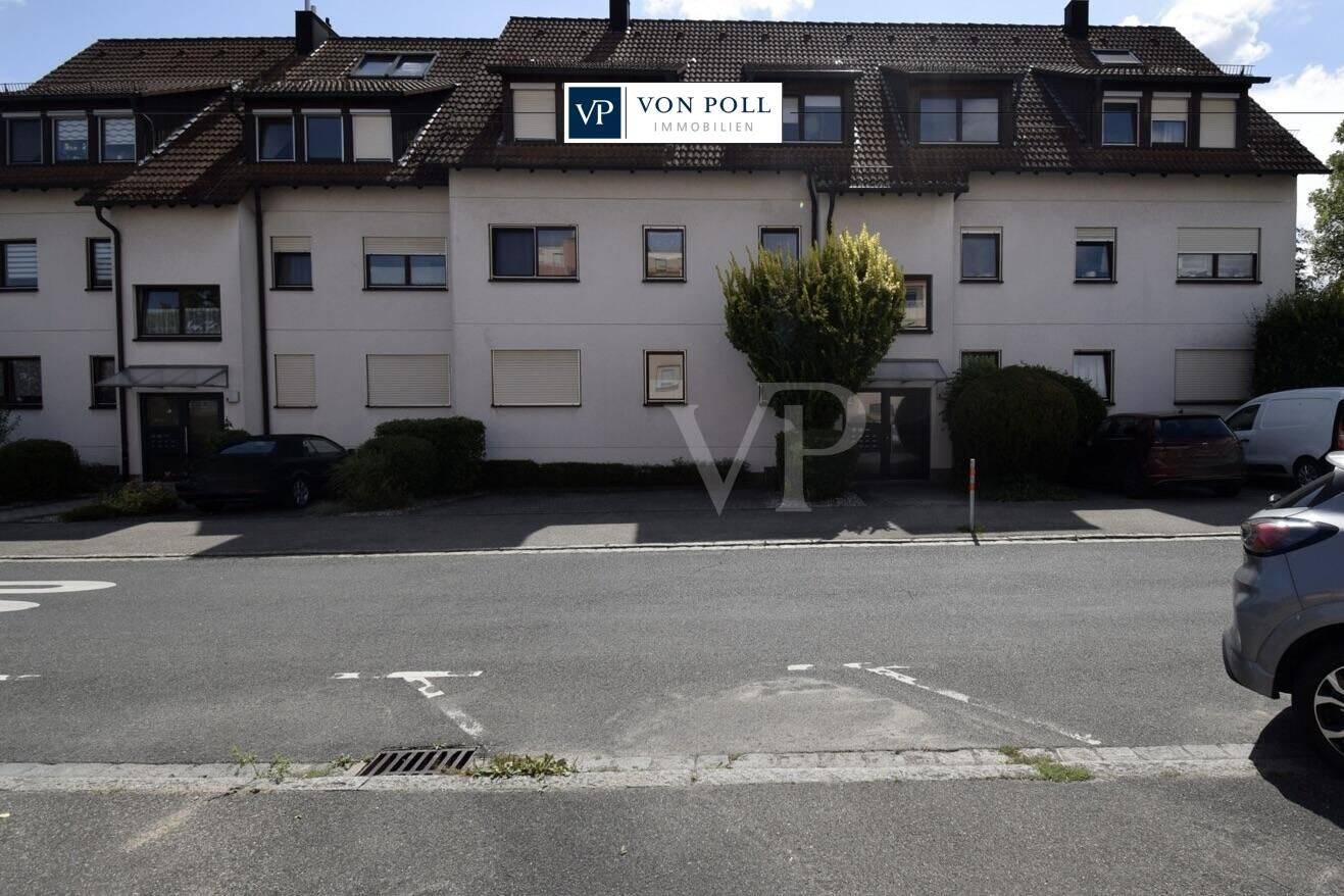 Gepflegte 2 Zimmer Erdgeschosswohnung mit Terrasse und Garten, 90537 Feucht