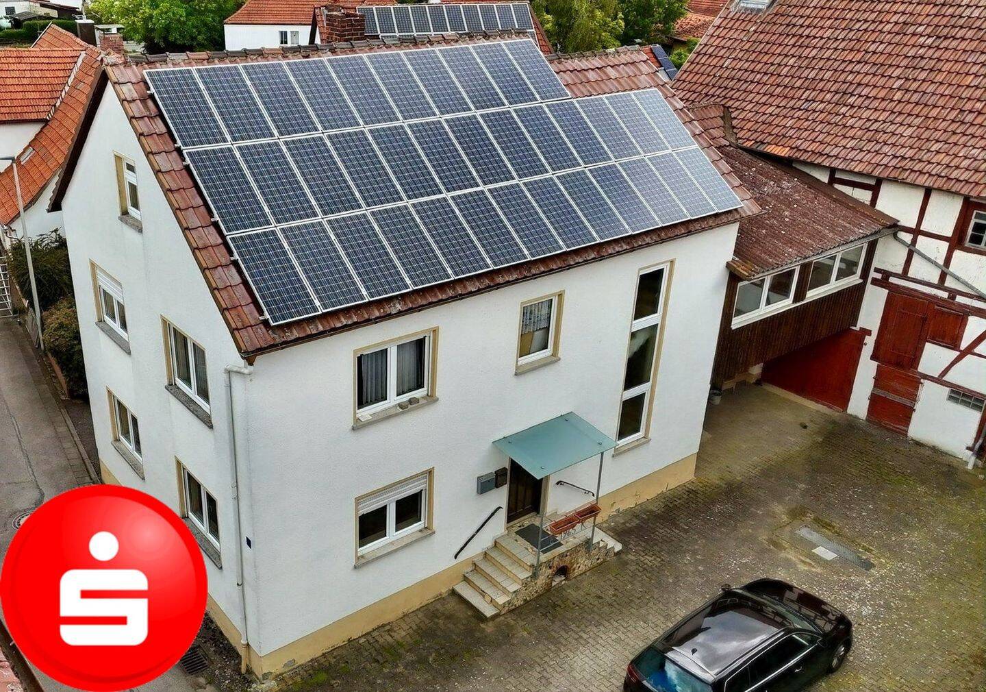 Einfamilienhaus mit Nebengebäuden in 97633 Aubstadt, 97633 Aubstadt