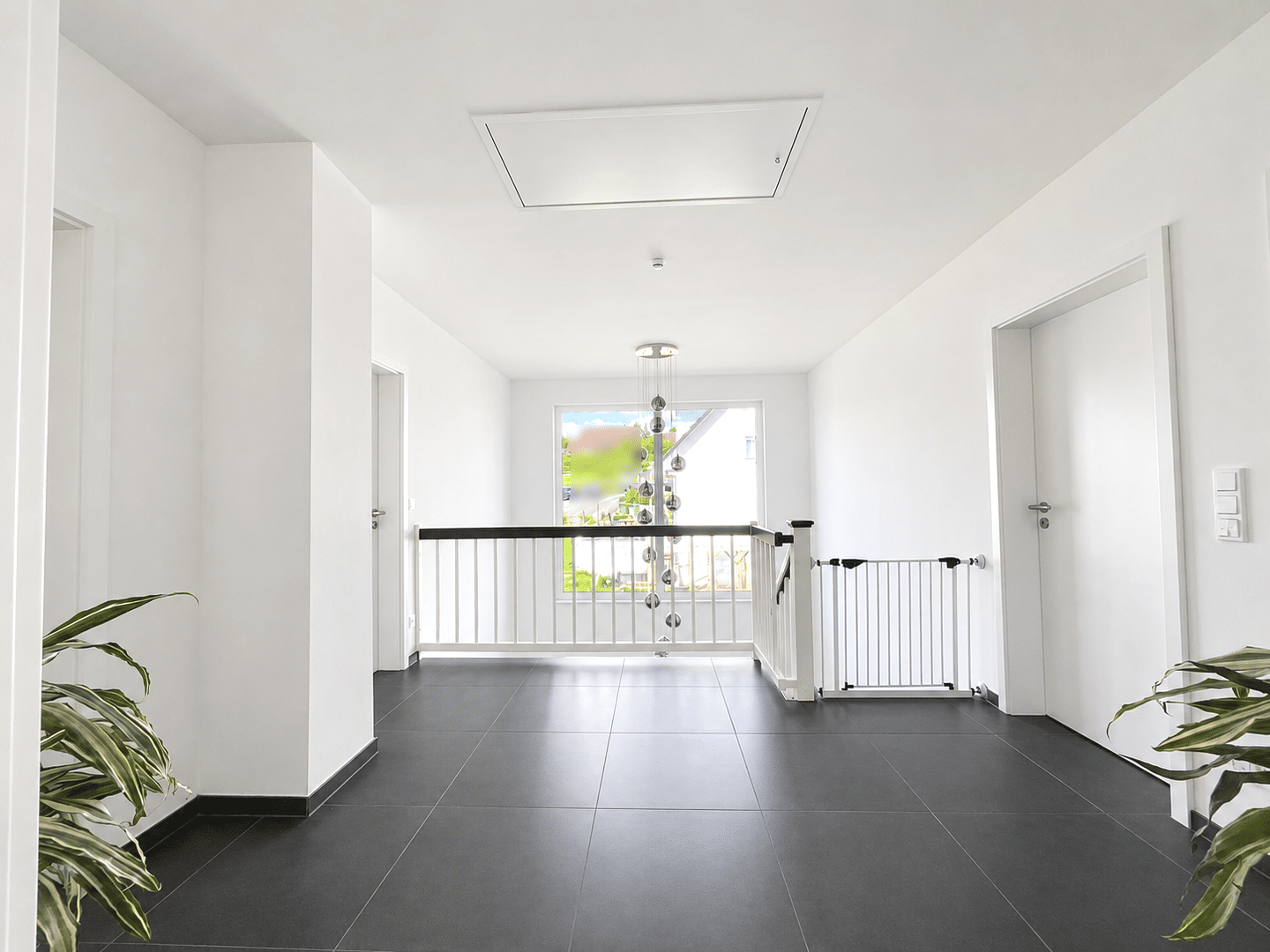 Neuwertiges Traumhaus mit tollem Panorama und optimaler Anbindung., 37133 Friedland