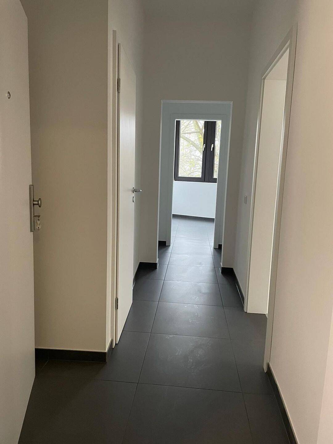 Kleine aber feine 3 Zimmer Wohnung, 55252 Wiesbaden (Mainz-Kastel)
