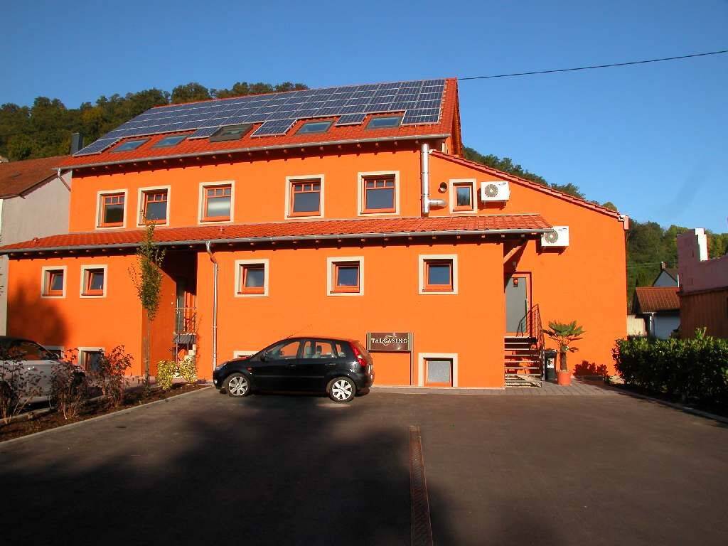 Beckingen Haustadt Wohnung im og -83 qm Wfl 3 Zimmer-ab sofort, 66701 Beckingen