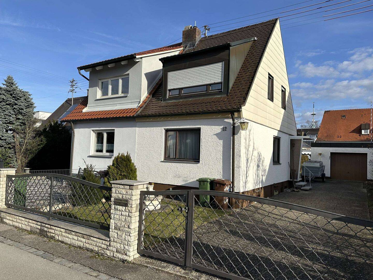 Katip | Doppelhaushälfte in Bärenkeller *mit Genehmigung für Anbaumöglichkeit, 86156 Augsburg (Bärenkeller Kriegshaber Oberhausen Pfersee)
