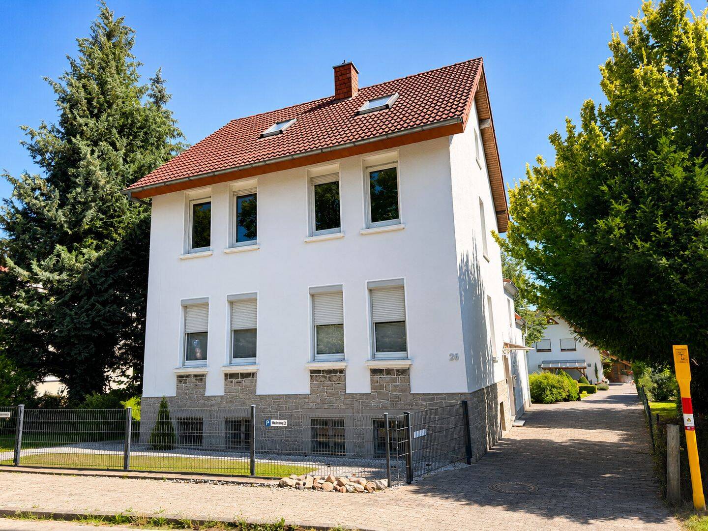 Drei Generationen unter einem Dach…geräumiges Einfamilienhaus mit drei Bereichen, 32760 Detmold