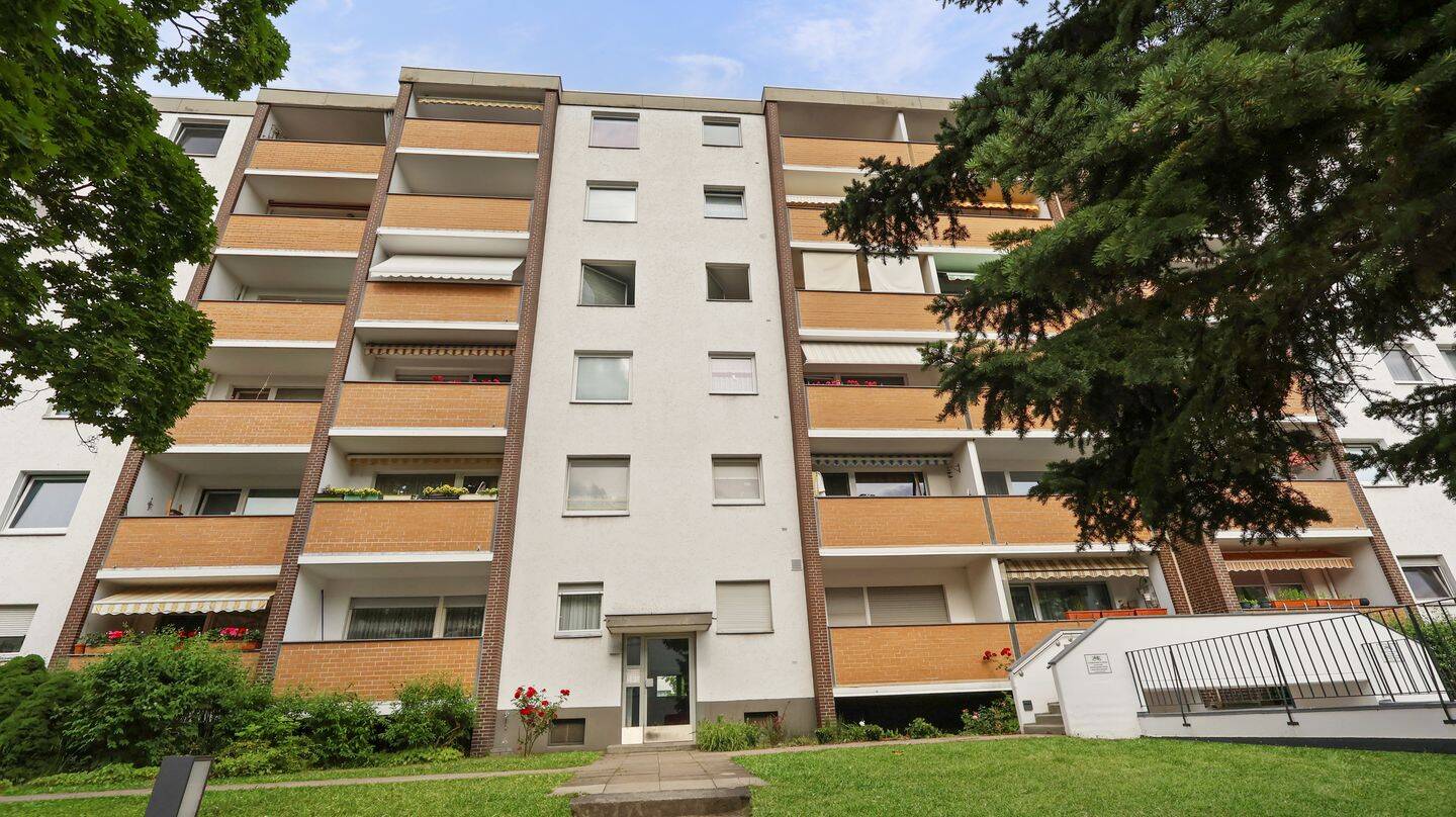 1-Zimmer-Apartment mit Balkon und TG-Stellplatz, 12347 Berlin (Neukölln)
