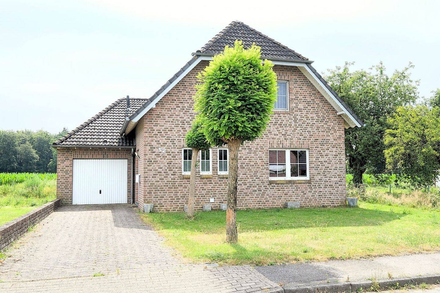 Naturnah wohnen in bester Lage – gepflegtes Einfamilienhaus am Reichswald, 47574 Goch