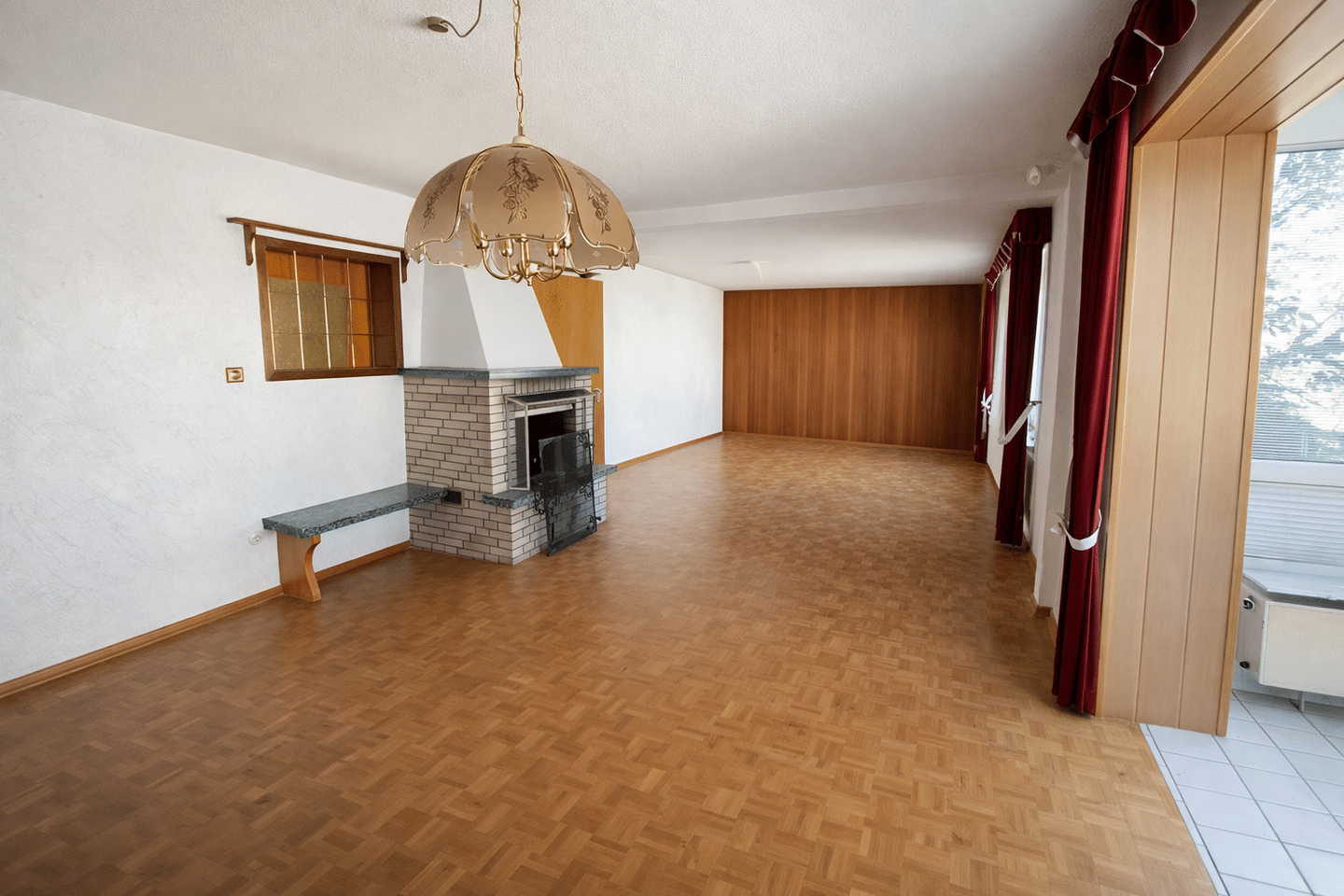Mehrfamilienhaus mit viel Entwicklungspotenzial in Sibbesse., 31079 Sibbesse