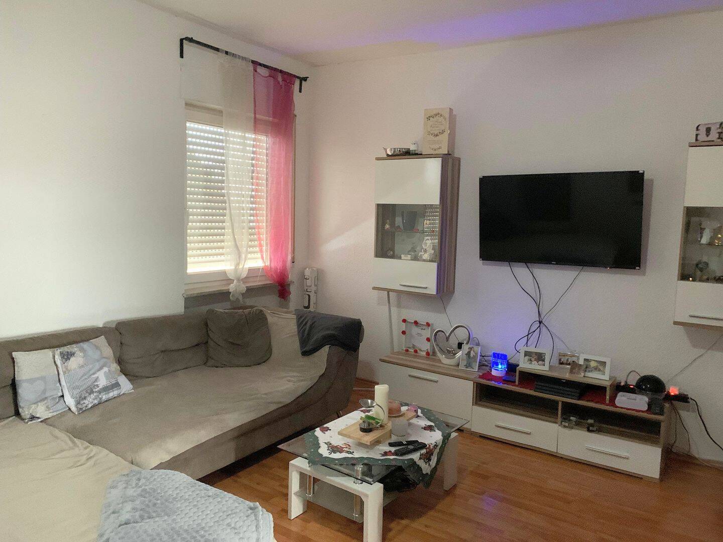 Helle 3-Zimmer-Wohnung mit Einbauküche und Stellplatz in Bretten, 75015 Bretten