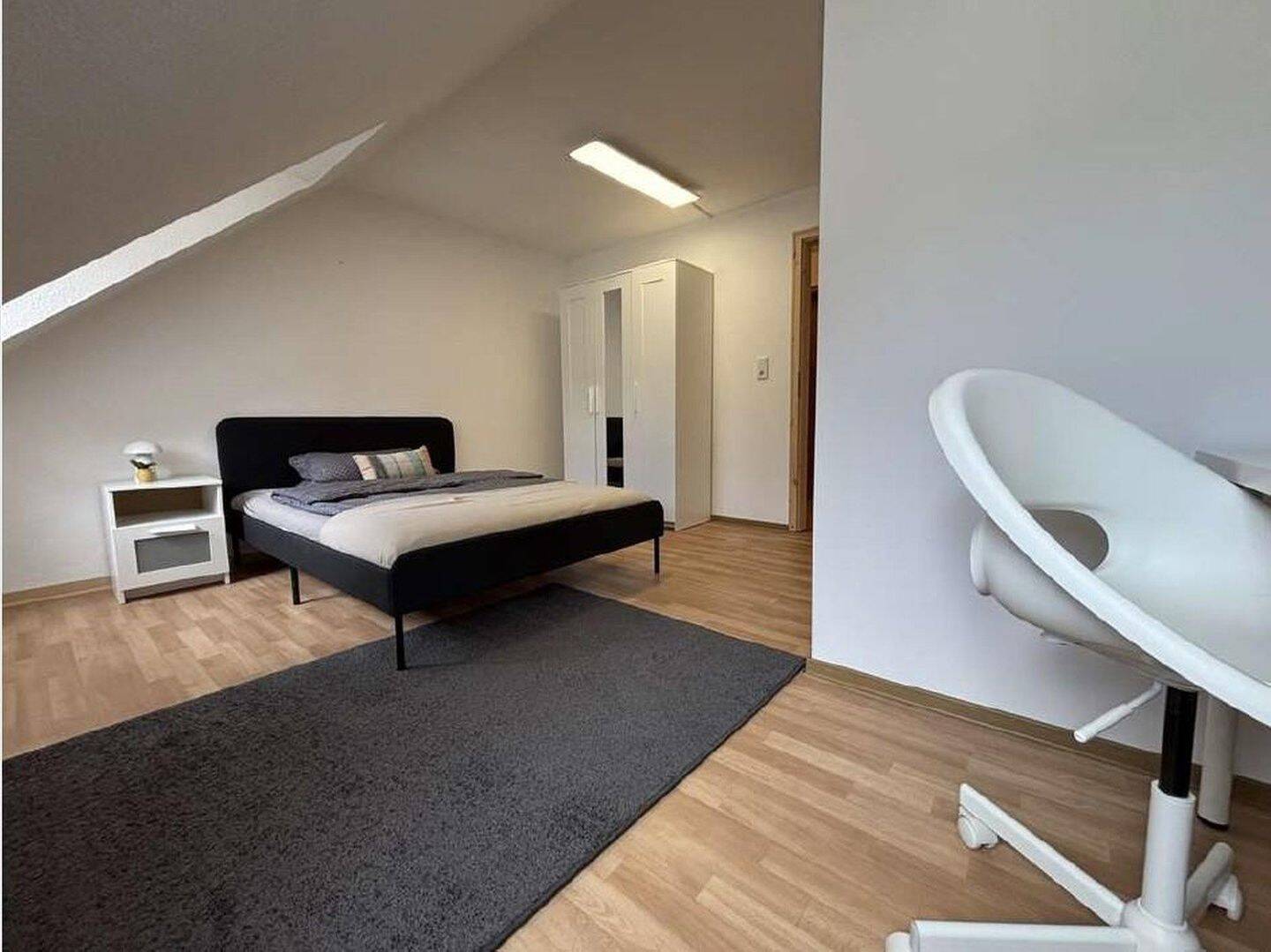 2x 1 WG-Zimmer Klenzestraße 49 – neu möbliert – Gärtnerplatz – vom Eigentümer, 80469 München (Altstadt-Lehel Ludwigsvorstadt-Isarvorstadt)