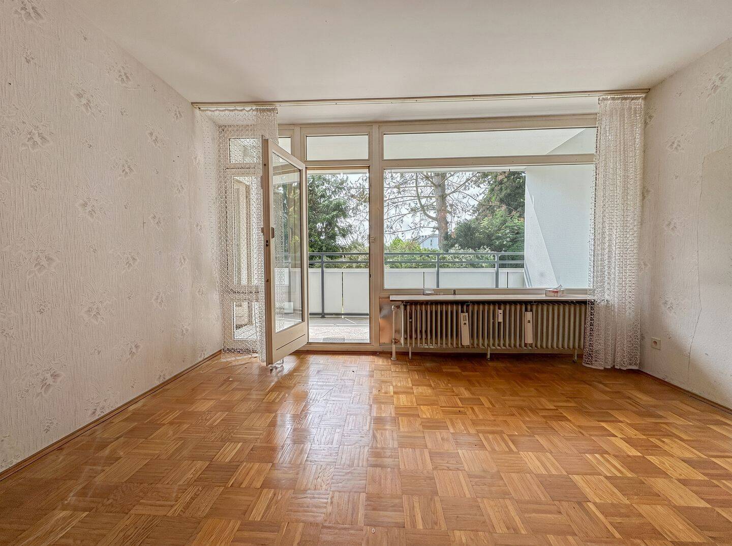 Vier bis Fünf Zimmer mit XL-Loggia, 40764 Langenfeld (Rhld.)