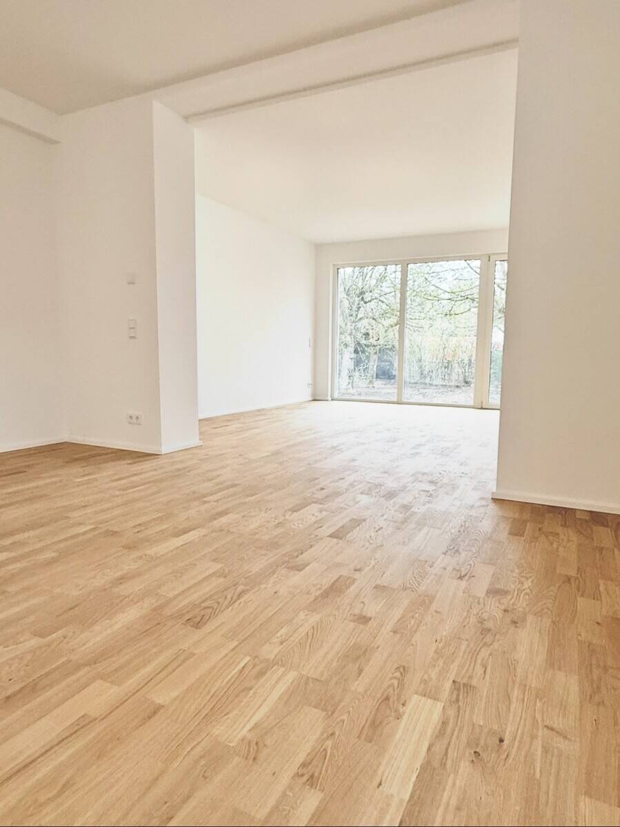 Bestlage in Gauting/Stockdorf: 2-Zimmerwohnung mit Terrasse-Erstbezug!, 82131 Gauting