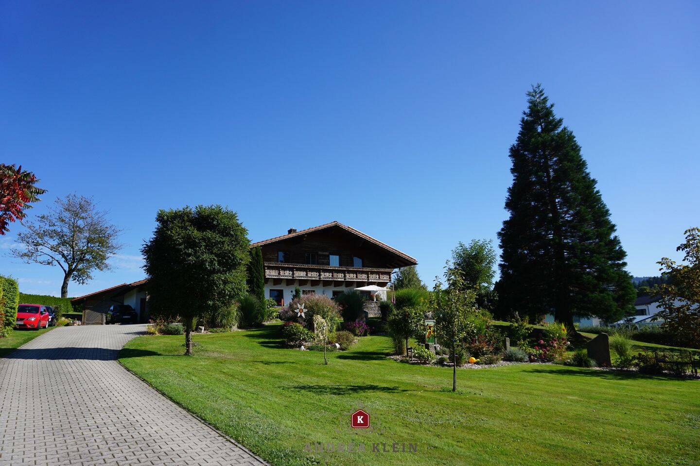 *Mais/Bodenmais – Bayer. Wald* Charmantes Landhaus mit ELW in herrl. Lage auf ca. 2300m² (1200 m² Baugrundstück optional zusätzl. zu erwerben), 94249 Bodenmais