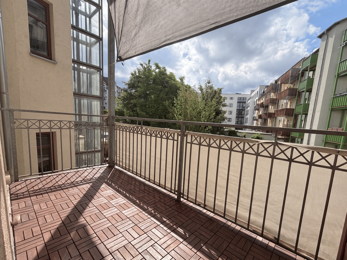 Frei werdende 2,5-Zimmer-Eigentumswohnung: 77 m² mit Einbauküche, Balkon und Lift, 4109 Leipzig (Zentrum Zentrum-Nord Zentrum-West)