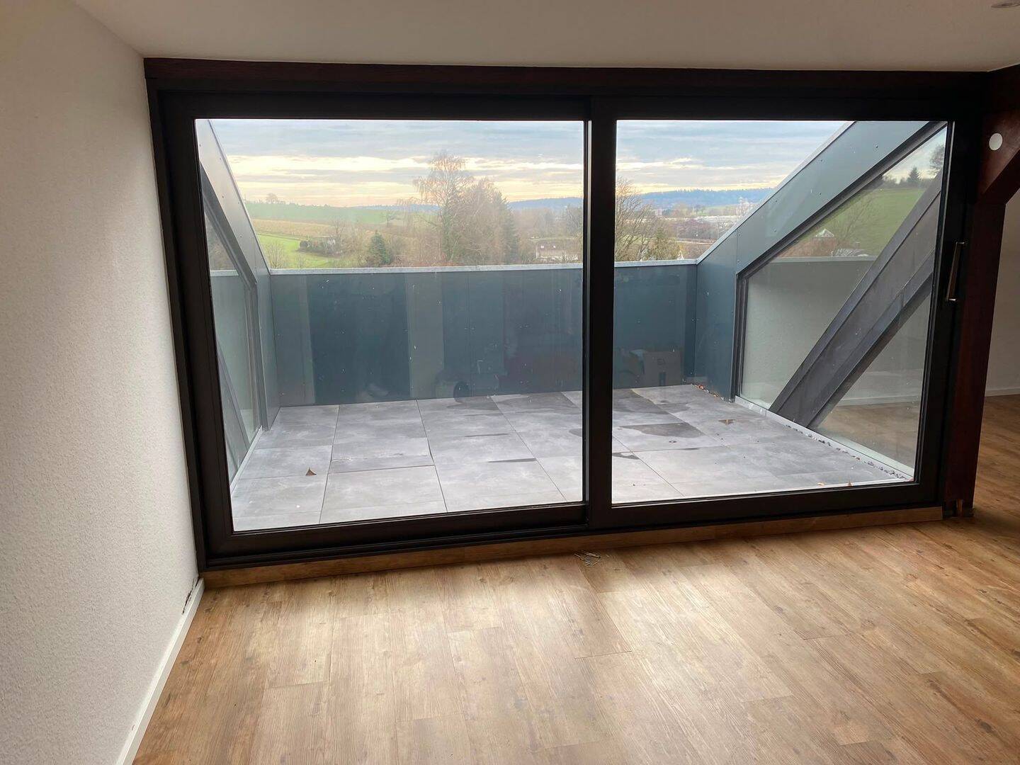 Schön gelegene DG Wohnung, 75053 Gondelsheim