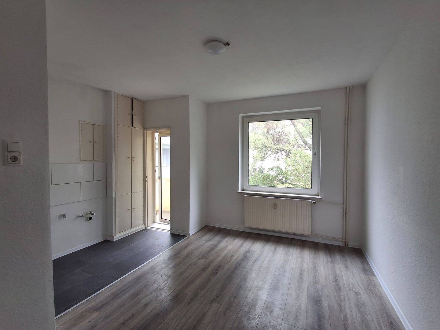 Moderne 2-Zimmer-Wohnung mit Balkon in Bremerhaven, Lehe, 27576 Bremerhaven (Lehe Mitte)