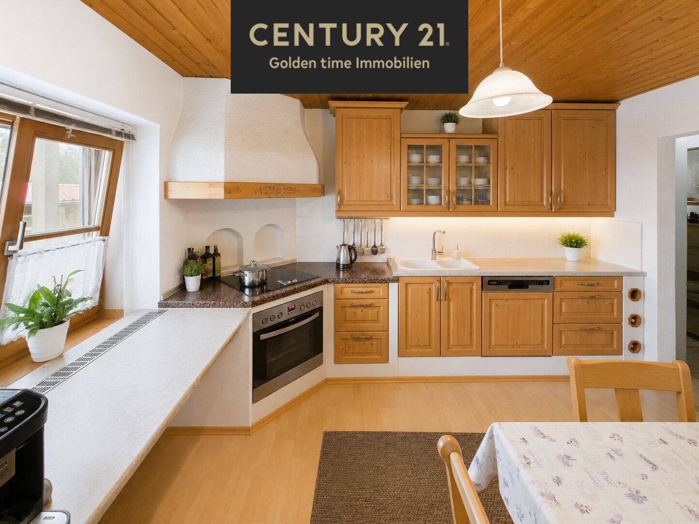 4-Zimmer-Erdgeschosswohnung | ca. 100 m² | Terrasse | Schwedenofen | Traunreut, 83301 Traunreut
