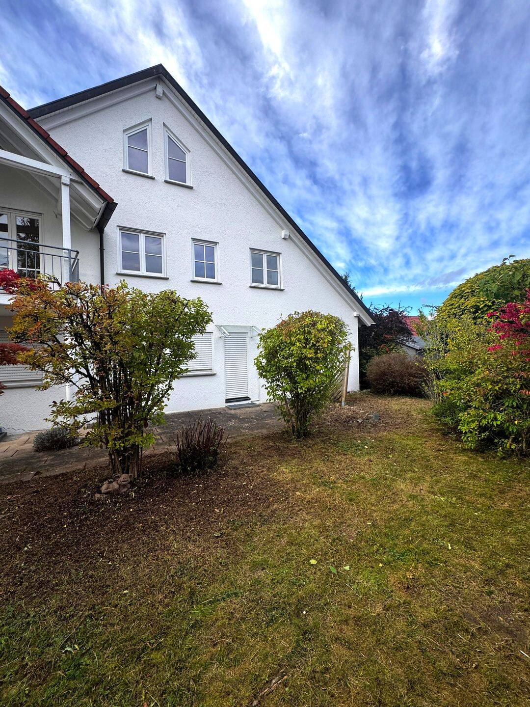 Tolle 4-Zimmereigentumswohnung mit 2 Tiefgaragenstellplätzen, sowie einen großen Gartenanteil in Grünkraut., 88287 Grünkraut