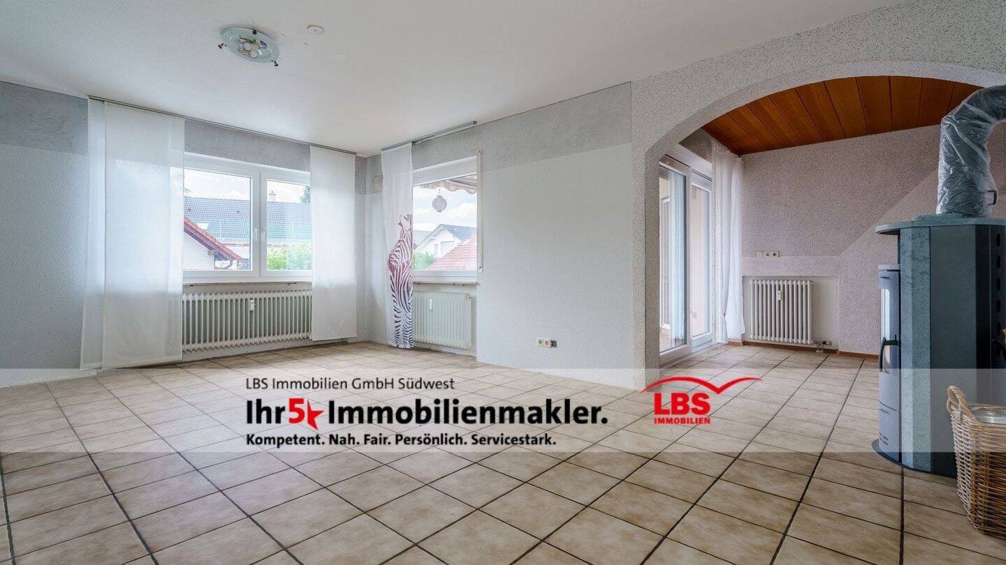 Großzügiges Wohnen mit modernem Ambiente und sonnigem Balkon in Hilzingen-Duchtlingen!, 78247 Hilzingen