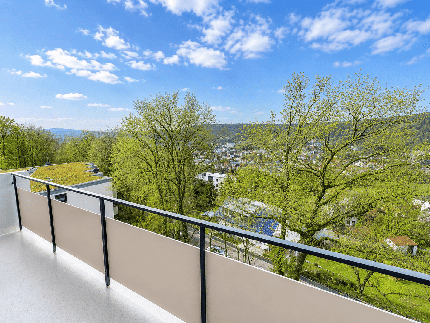 2 Zimmer Wohnung mit tollem Blick über Bad Soden, 63628 Bad Soden-Salmünster