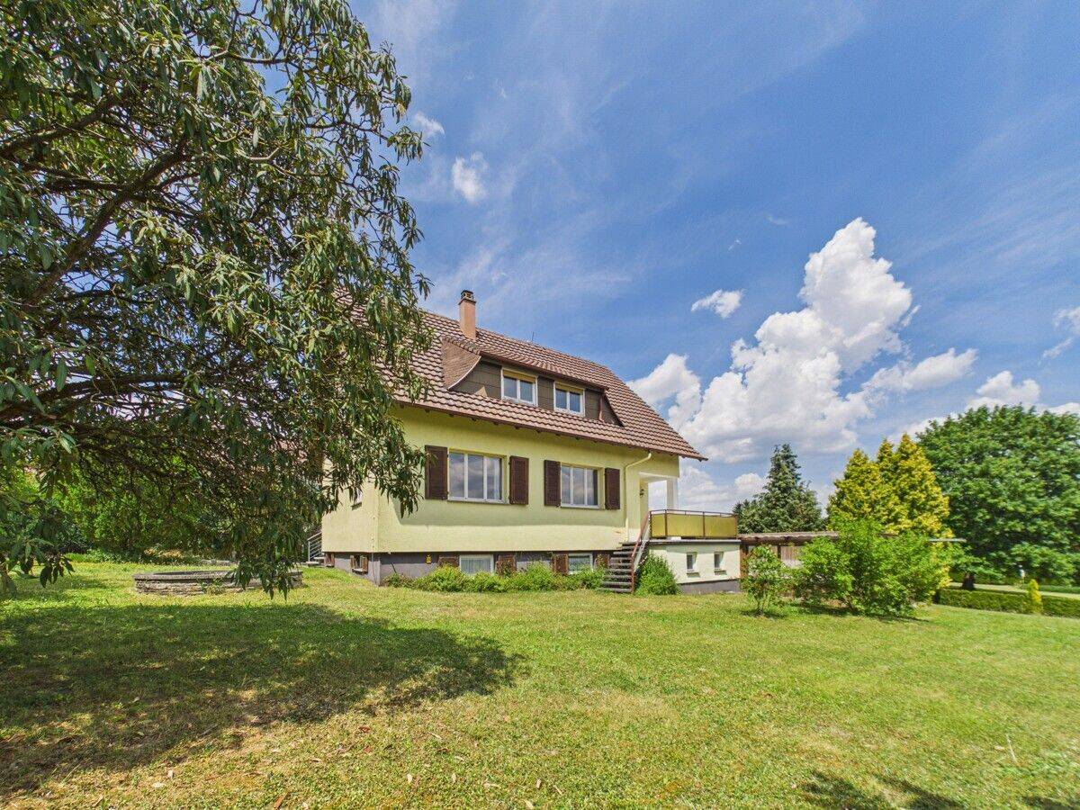 Wohnhaus mit großem Grundstück und Potenzial!, 78727 Oberndorf am Neckar