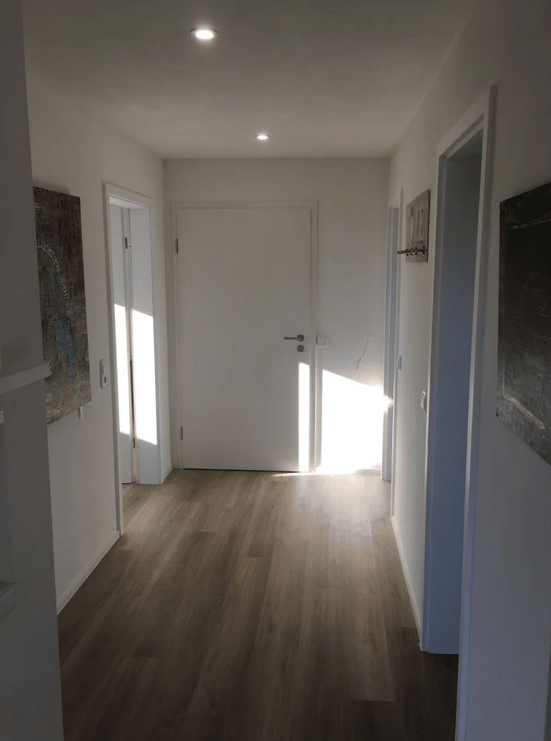 Möblierte, gemütliche 2,5-Zimmerwohnung mit EBK & Waschmaschine in Ortsrandlage in Owingen, 88696 Owingen