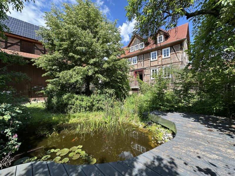 Kernsaniertes Einfamilienwohnhaus (Kulturdenkmal) mit großem Nebengebäude in idyllischer Lage, 34593 Knüllwald