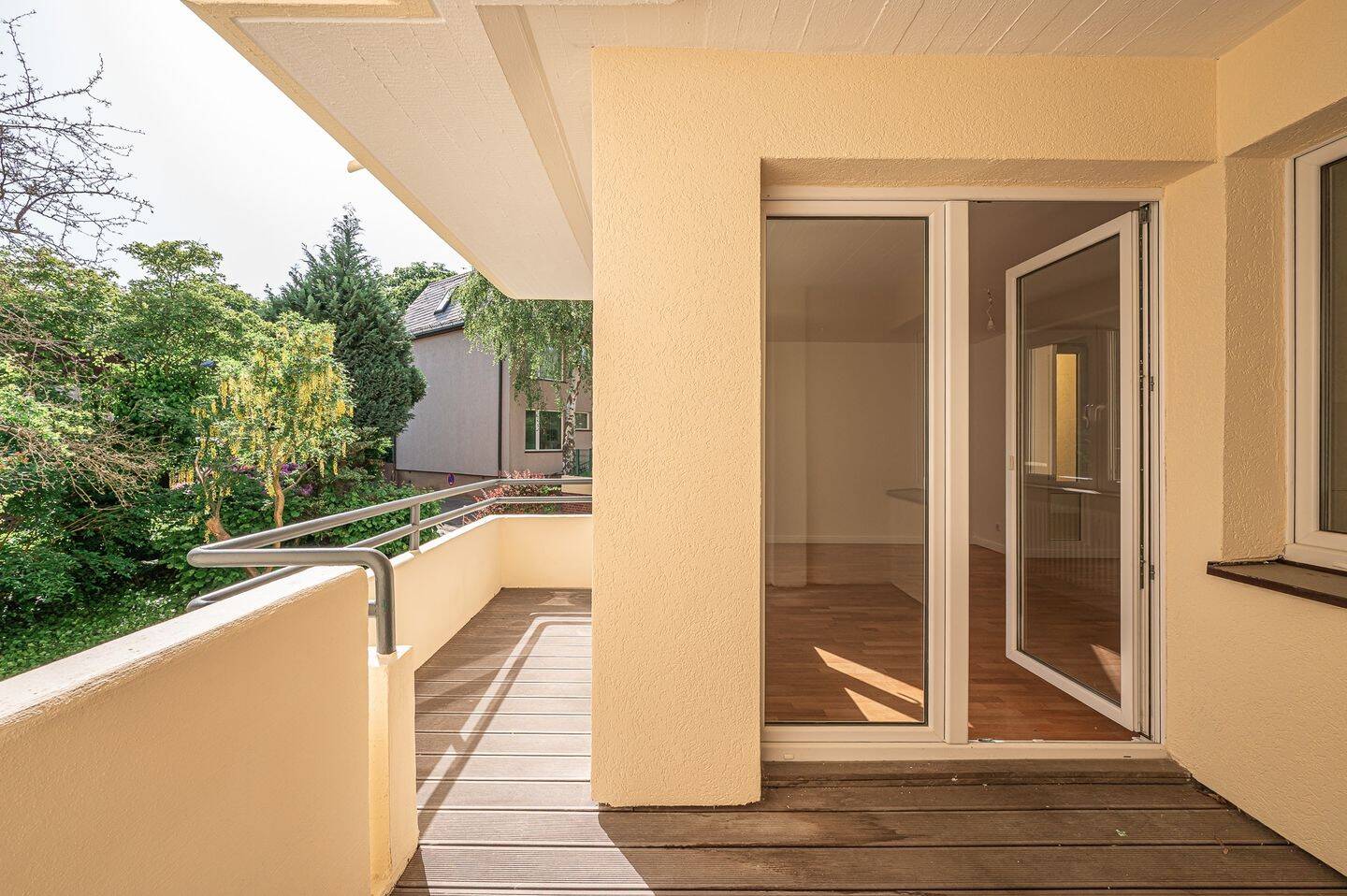 Lichterfelde at its best! Freie 3-Zimmerwohnung mit Balkon, 12205 Berlin (Steglitz-Zehlendorf Lichterfelde)
