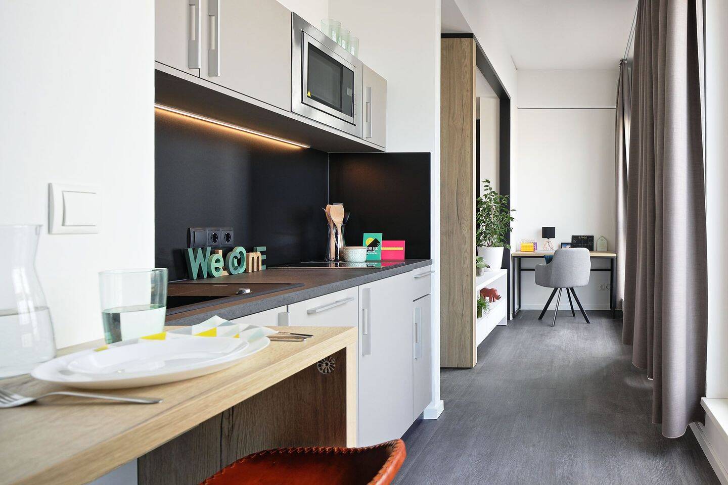 Vollmöbliertes, modernes Apartment in Frankfurt Riedberg | Classic Plus Studio, 60438 Frankfurt am Main (Kalbach-Riedberg Niederursel)