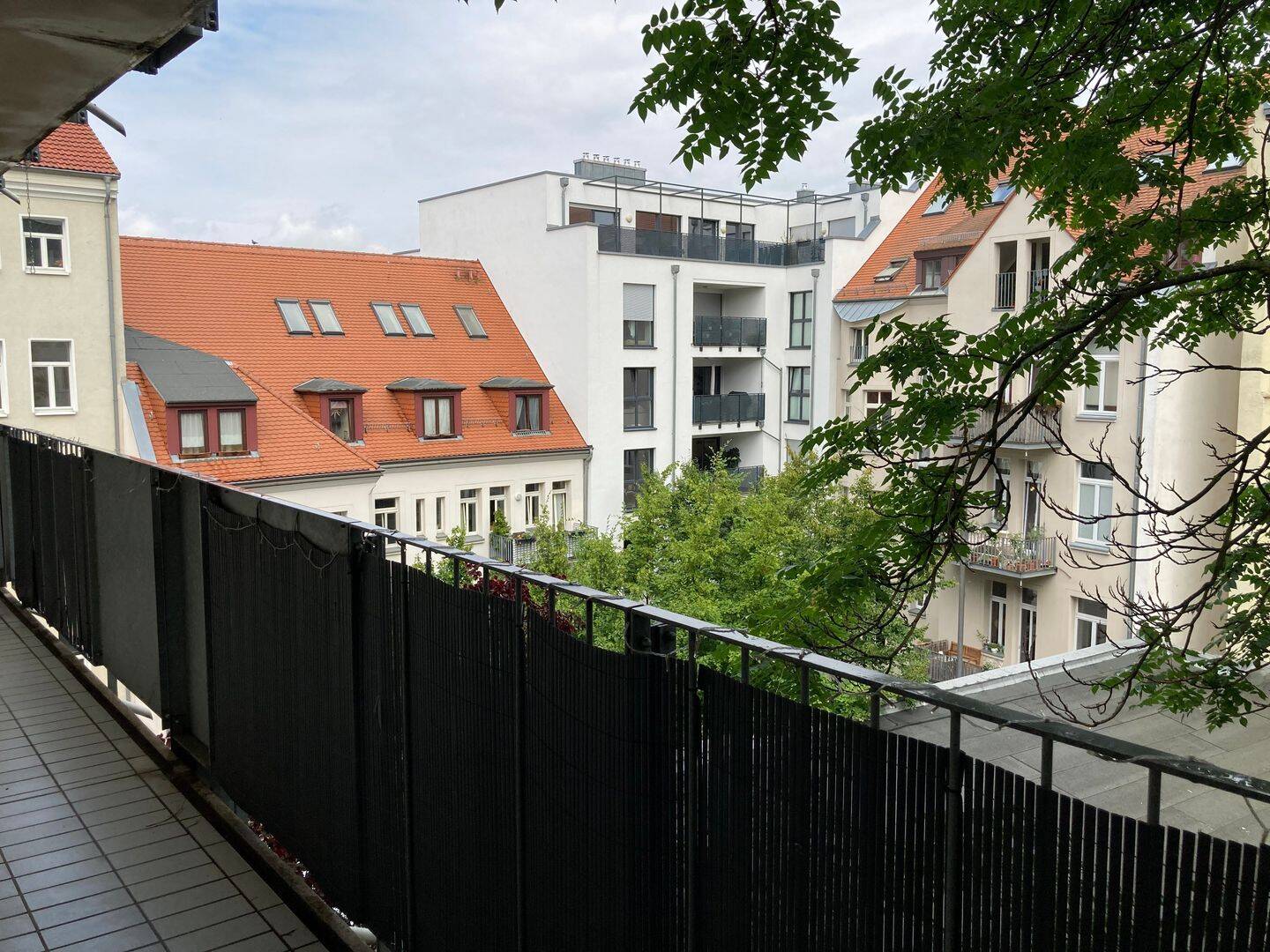 Zweiraumwohnung mit Balkon im Grafischen Viertel, 10 Minuten vom Hauptbahnhof, 4103 Leipzig (Zentrum Zentrum-Ost Zentrum-Südost)