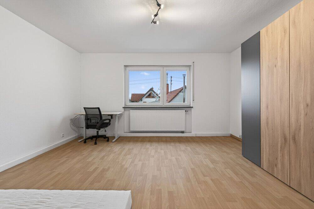 Weitläufiges WG-Zimmer in Knielingen – komfortables Raumgefühl garantiert, 76187 Karlsruhe (Knielingen Maxau Mühlburg Nordweststadt)