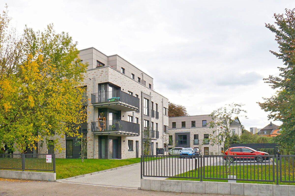 image-72910734
