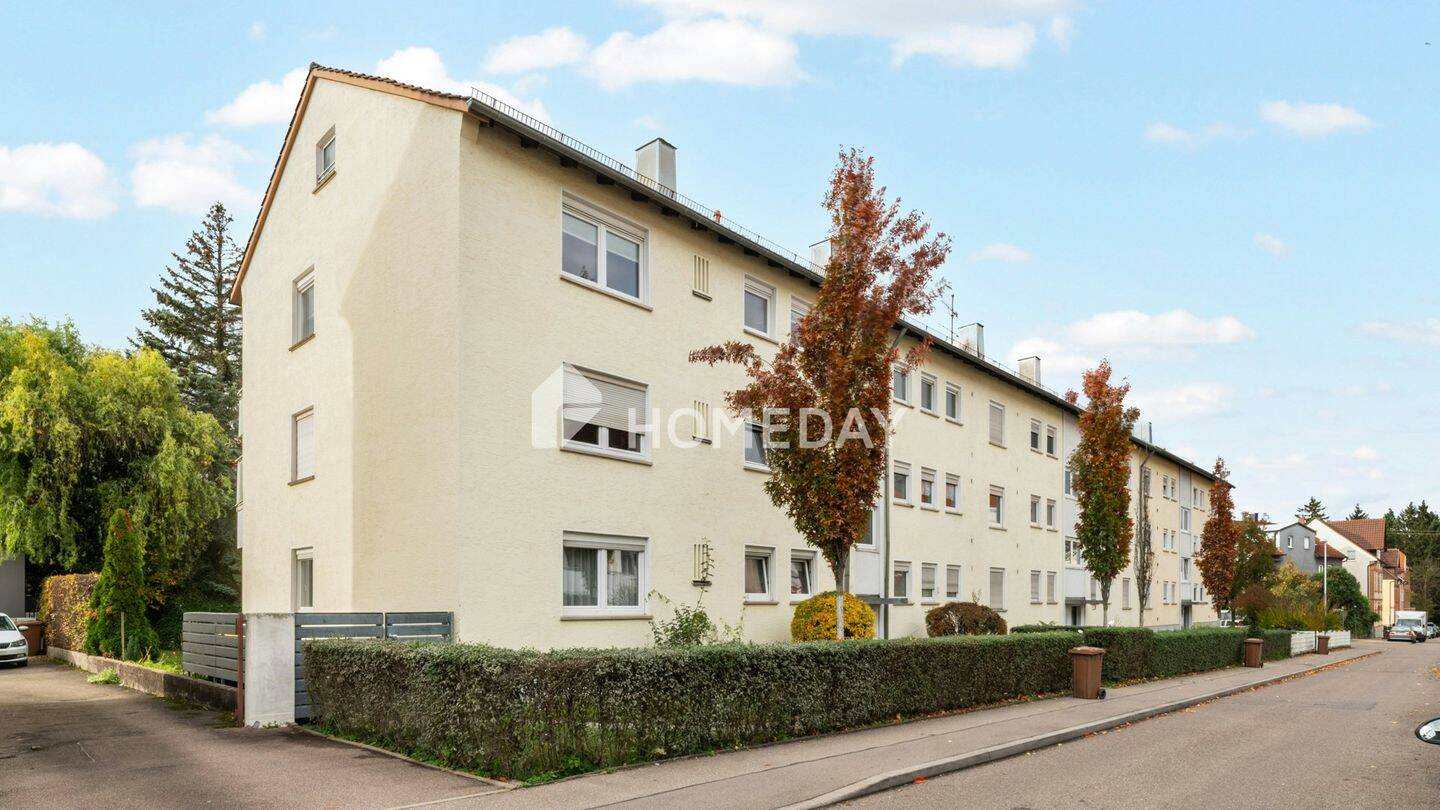 Bezugsfrei: Helle, möblierte 2-Zi.-Wohnung in Top Lage von Ludwigsburg-Ost mit Südwestbalkon, 71638 Ludwigsburg