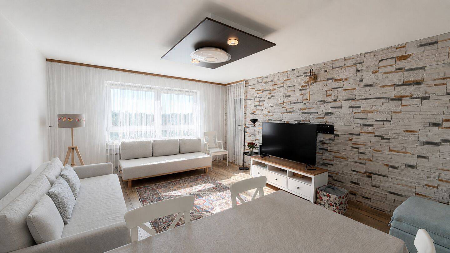 Lichtdurchflutete 3-Zimmer-Wohnung mit Balkon, Garage und Aufzug in D’dorf-Lichtenbroich, 40472 Düsseldorf (Hubbelrath Lichtenbroich Rath Unterrath)