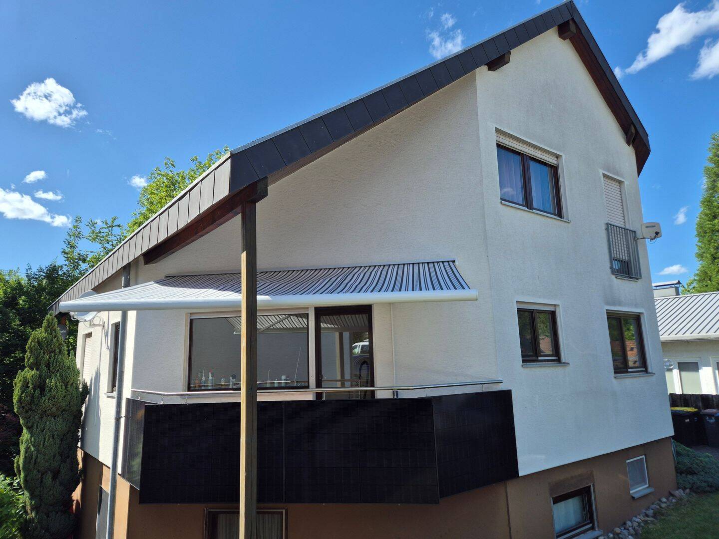 Außergewöhnliche 2 Zi-Hochparterre Wohnung mit PV Speicher, 72766 Reutlingen