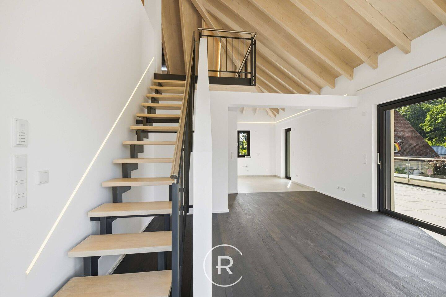 Erstbezug: Exklusive 4-Zimmer-Maisonette im Luxus-Neubau mit XXL-Dachterrasse, 90607 Rückersdorf