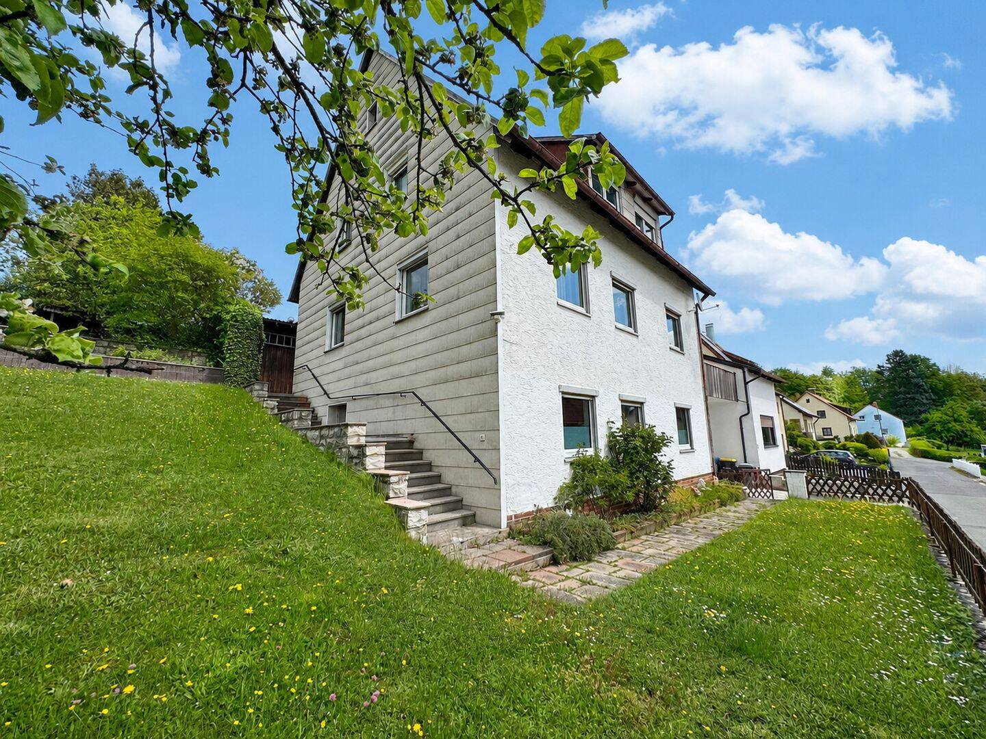 Mehrfamilienhaus mit vielseitigen Nutzungsmöglichkeiten, 95466 Weidenberg
