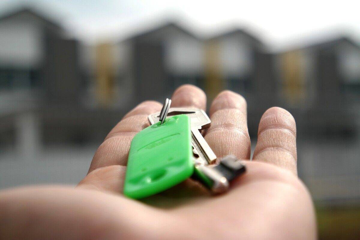 Gepflegtes Wohn- / und Geschäftshäuser in bester Lage von Kirchhellen mit guter Rendite!, 46244 Bottrop