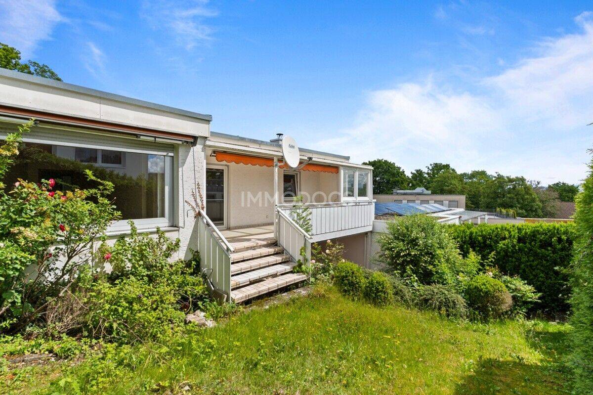 Traumhafter Bungalow mit Einliegerwohnung in Kempten, 87439 Kempten (Allgäu)