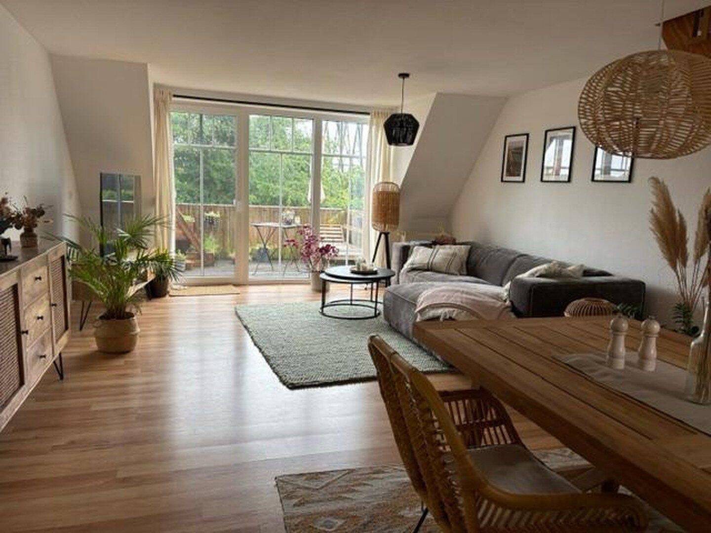 Lichtdurchflutete 3-Zimmer-Wohnung mit Südbalkon – mit energetisch neuen Fenstern / 3 min zum Kanal, 24783 Osterrönfeld
