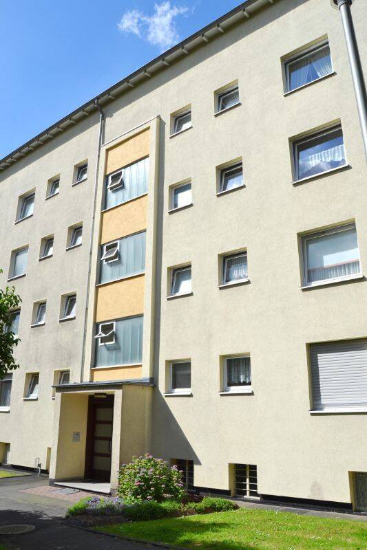 Schicke 3-Zimmer-Wohnung, 34134 Kassel (Niederzwehren Oberzwehren Süsterfeld/Helleböhn)