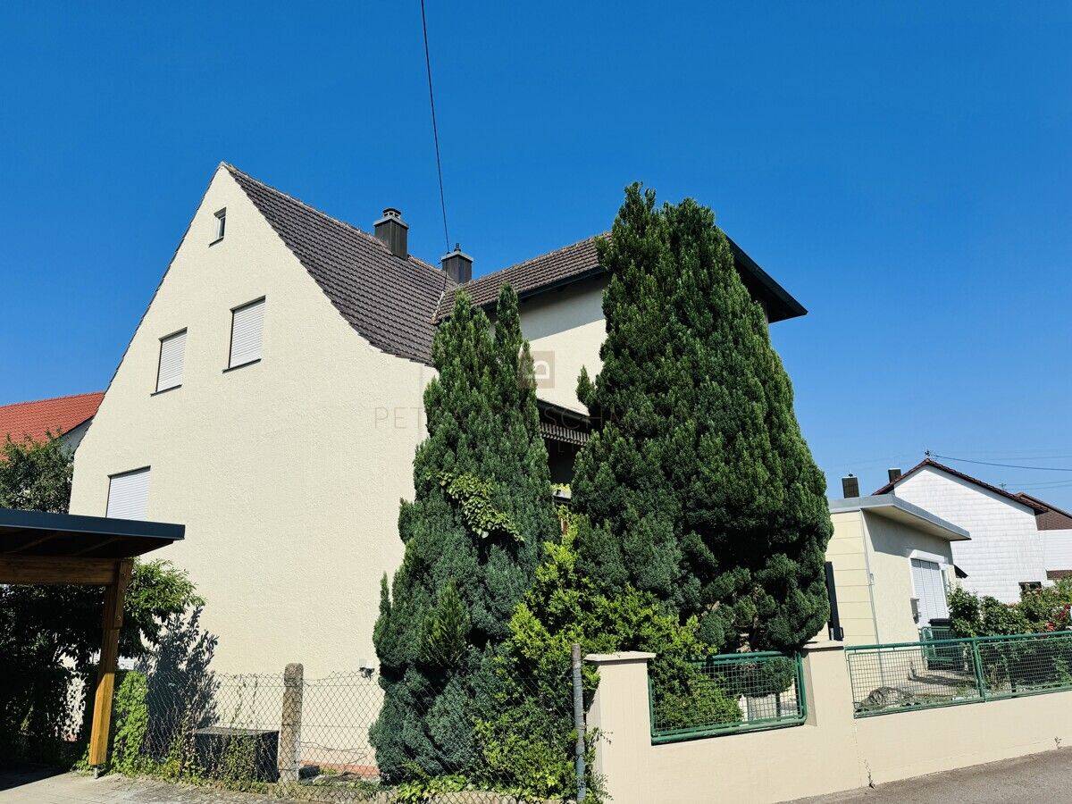 Wohn-/Geschäftshaus, 4 Einheiten, ca. 233 m² Wfl+71 m² Gewerbe, ca 587 m² Grund, TOP-Lage Etting, 85055 Ingolstadt