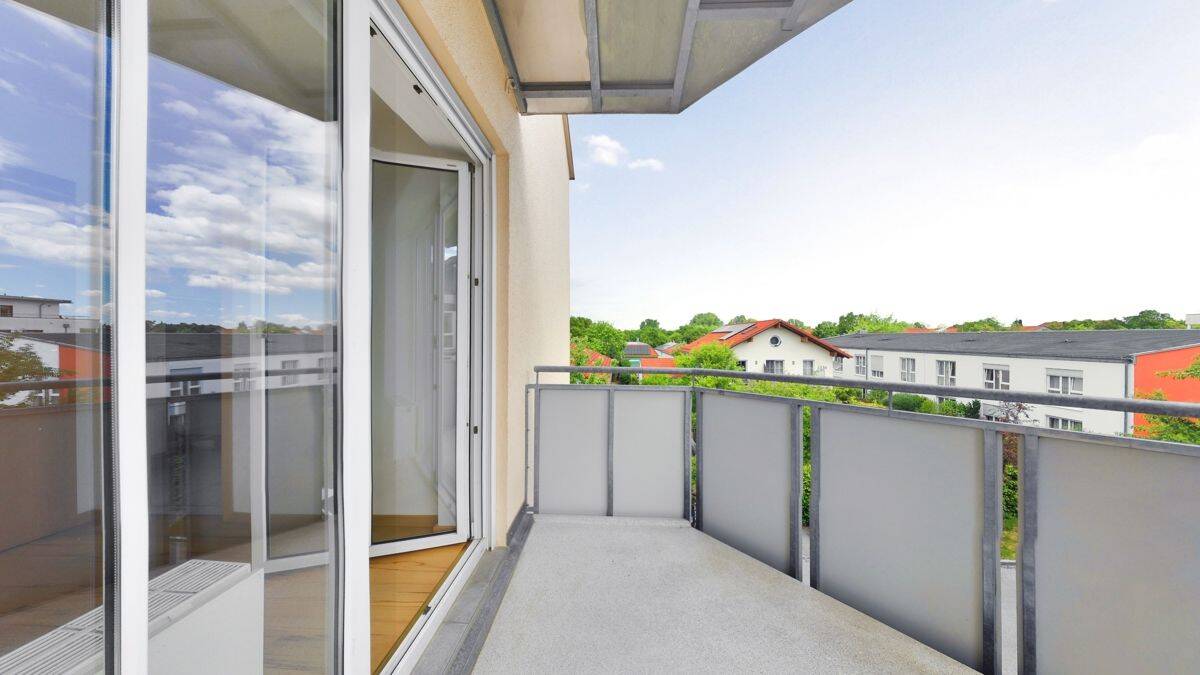 Frühstück auf dem Ostbalkon und Abendsonne auf dem Südbalkon – Maisonettewohnung in Schwabmünchen, 86830 Schwabmünchen