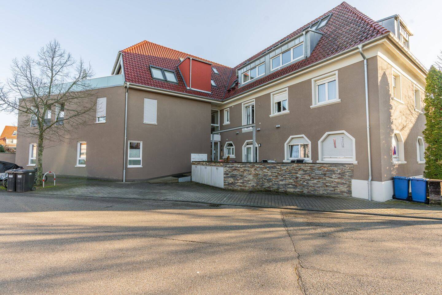 Exklusive 4-Zimmer-Dachgeschosswohnung mit Loggia, Galerie & Klimaanlage, 76287 Rheinstetten